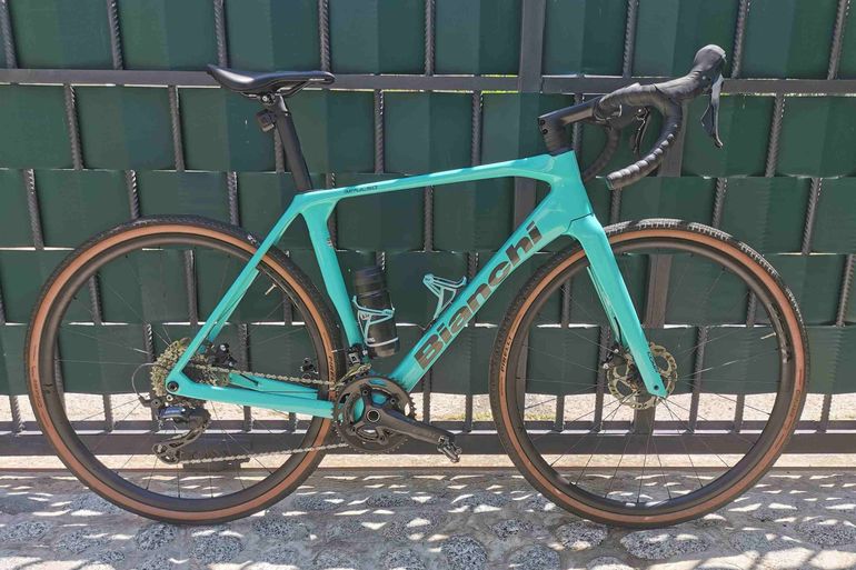 Used Bianchi Impulso COMP GRX 610 disc 2026 2026 Road & Gravel, Grün — image 2 of 10