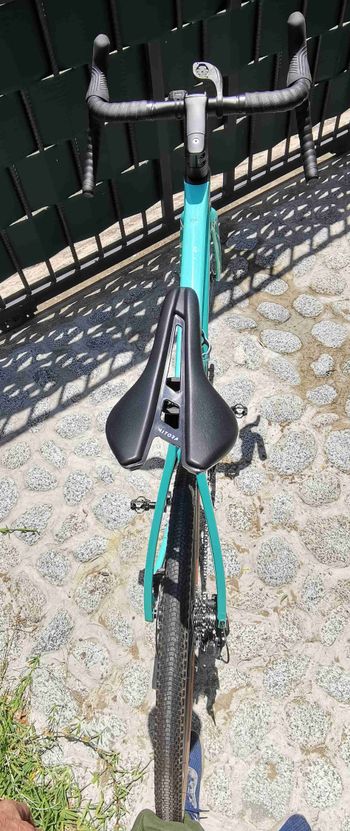 Used Bianchi Impulso COMP GRX 610 disc 2026 2026 Road & Gravel, Grün — image 7 of 10