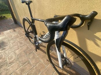 Used Canyon Ultimate CF SL 8 Aero 2023 2023 Road & Gravel, Nero — image 5 of 12