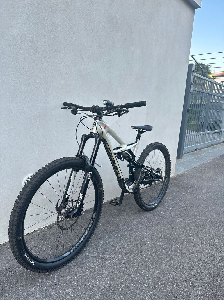 Used Specialized Enduro Expert Carbon 29 2016 2016 Mountainbike, Weiß, 29 — image 3 of 6