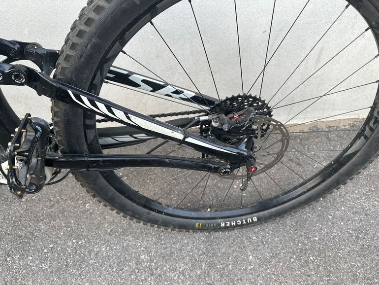 Used Specialized Enduro Expert Carbon 29 2016 2016 Mountainbike, Weiß, 29 — image 6 of 6