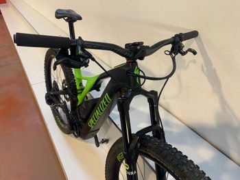 Used Specialized Men's Turbo Levo Expert 2019 2019 Mountainbike — image 5 of 11