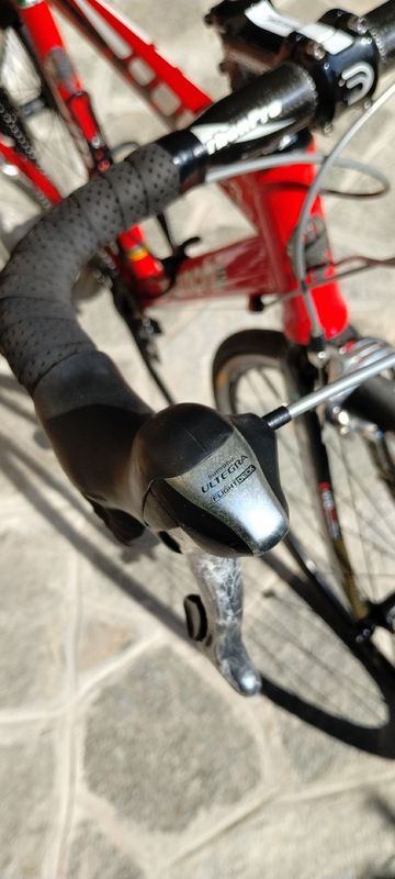 Used Bianchi Nirone Shimano Ultegra 2008 Road & Gravel, Red — image 8 of 14