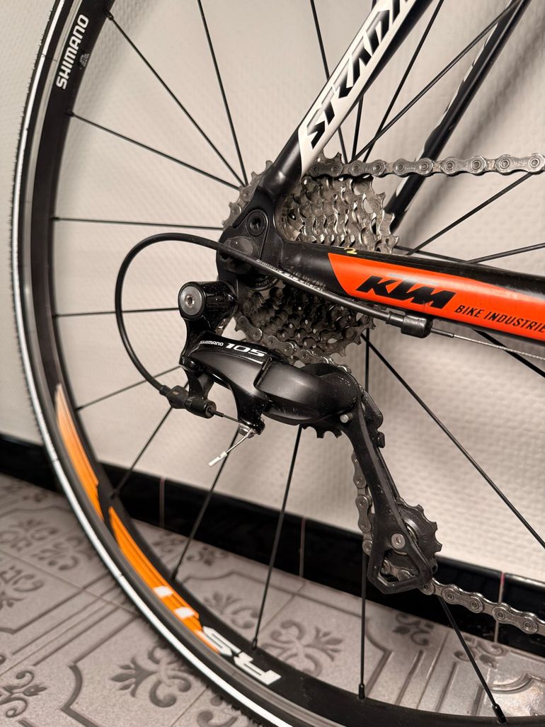 Used KTM Strada Shimano 105 2016 Road & Gravel, Schwarz — image 3 of 4
