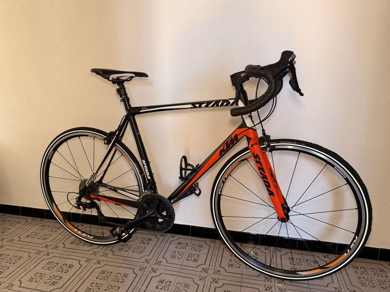 Used KTM Strada Shimano 105 2016 Road & Gravel, Schwarz — image 1 of 4