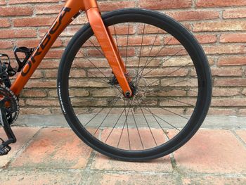 Used Orbea AVANT H40 2024 2024 Road & Gravel — image 6 of 7
