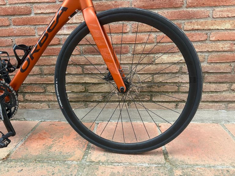 Used Orbea AVANT H40 2024 2024 Road & Gravel — image 6 of 7