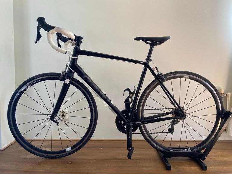 Used Trek Émonda ALR 5 2019 2019 Road & Gravel, Black — image 1 of 4