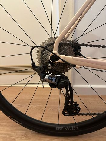 Used Canyon Grail 7 2022 2022 Road & Gravel, White — image 4 of 9