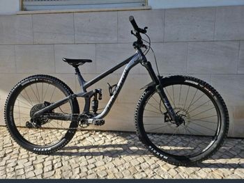 Used Transition SENTINEL ALLOY COMPLETE GX 2019 2019 MTB