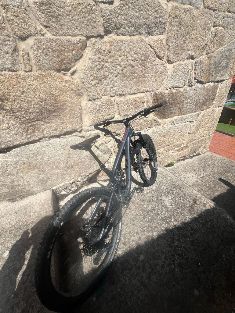 Used Transition SENTINEL ALLOY COMPLETE GX 2019 2019 Mountainbike, Light Gray, 29 — image 8 of 9