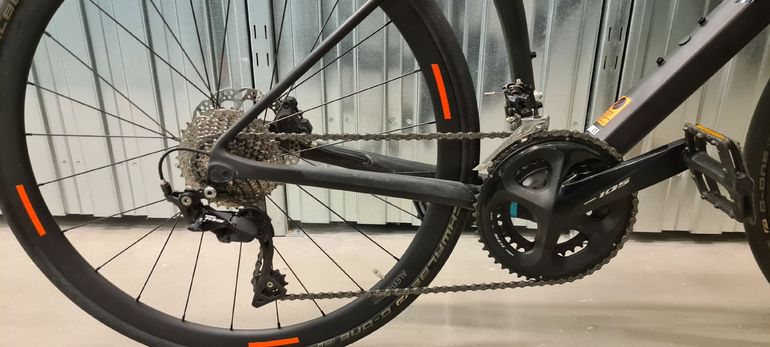 Used Canyon Roadlite Shimano 105 2020 Road & Gravel, Nero — image 3 of 3
