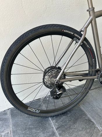 Used Moots Routt 45 SRAM FORCE AXS 1X WIDE XPLR 2022 2022 Road & Gravel, Light Gray — image 5 of 5