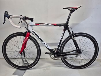 Used Pinarello Paris Campagnolo Chorus 2010 Road & Gravel, Bianco — image 2 of 16