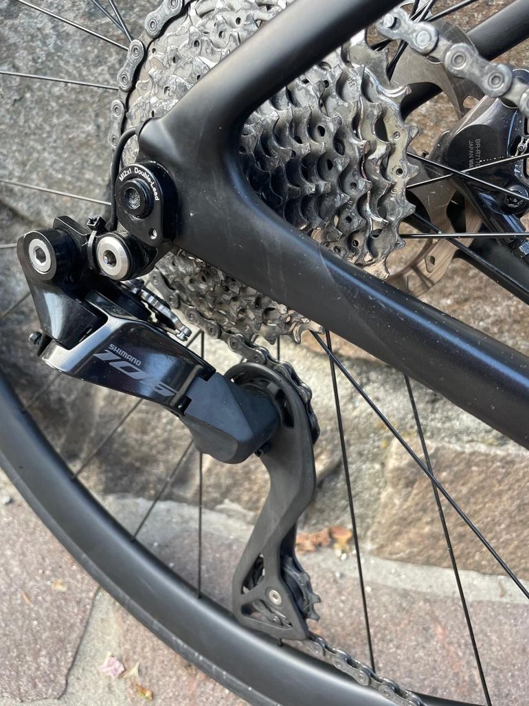 Used Cannondale SuperSix EVO Shimano 105 Di2 2023 Road & Gravel, Negro — image 3 of 8