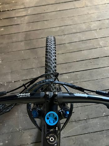 Used Trek Supercaliber 9.8 GX Gen 1 2021 2021 Mountainbike, Schwarz, 29 — image 5 of 8