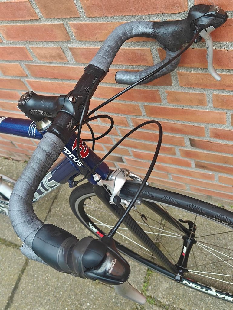 Used Focus Variado Shimano 105 2012 Road & Gravel, Blue — image 8 of 14