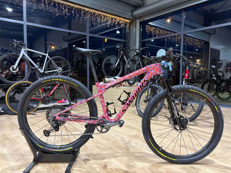 Used Specialized S-Works Epic World Cup 2025 2025 Mountainbike — image 1 of 3