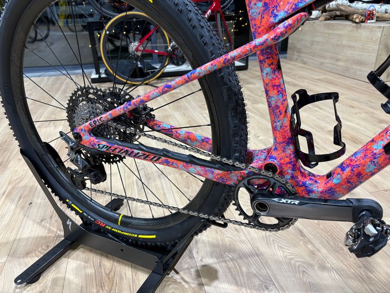 Used Specialized S-Works Epic World Cup 2025 2025 Mountainbike — image 2 of 3