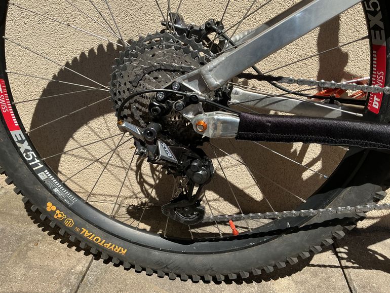 Used Nicolai Nicolai S14 ST 2021 Mountainbike, Light Gray — image 4 of 6
