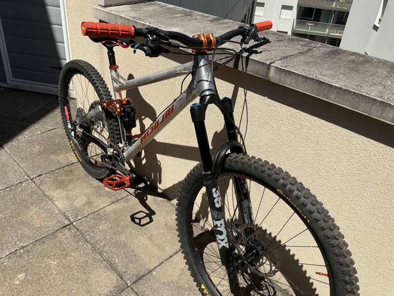 Used Nicolai Nicolai S14 ST 2021 Mountainbike, Light Gray — image 2 of 6