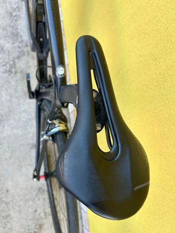 Used Pinarello DOGMA F10 2019 2019 Road & Gravel, Schwarz — image 5 of 6
