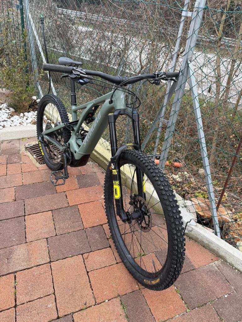 Used Specialized Turbo Levo Comp Alloy 2024 2024 Mountainbike — image 3 of 7