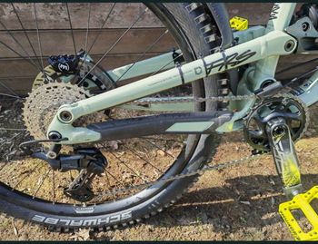 Used Commencal FURIOUS ESSENTIAL HERITAGE 2022 2022 Mountainbike — image 6 of 8