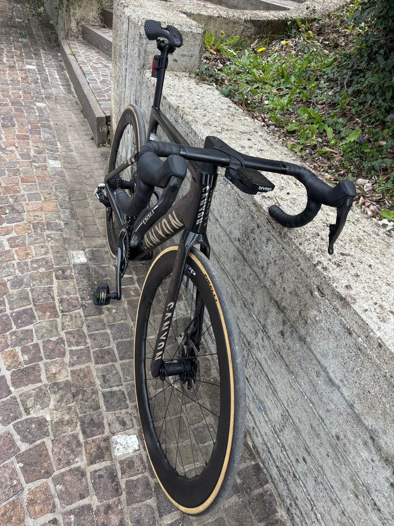Used Canyon Aeroad CFR AXS 2025 2025 Road & Gravel — image 5 of 7