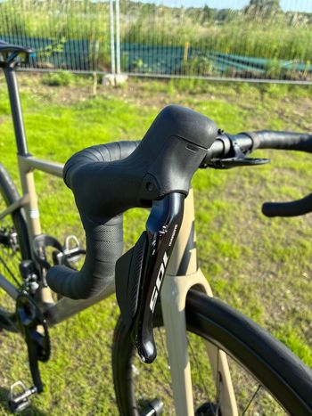 Used Rose Xlite 04 105 Di2 Advanced 2025 2025 Road & Gravel — image 8 of 10