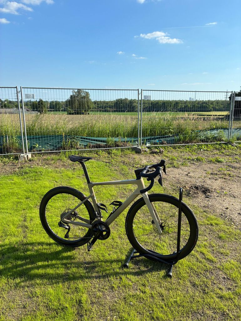 Used Rose Xlite 04 105 Di2 Advanced 2025 2025 Road & Gravel — image 10 of 10