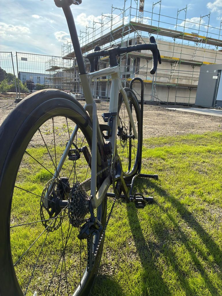 Used Rose Xlite 04 105 Di2 Advanced 2025 2025 Road & Gravel — image 7 of 10