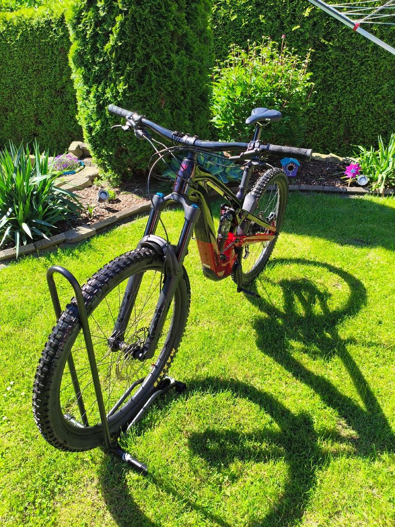 Used Trek Slash+ 9.7 SLX/XT 2025 2025 Mountainbike — image 3 of 10