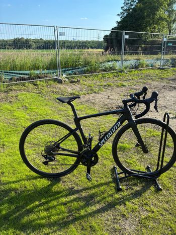Used Specialized Roubaix SL8 Sport - Shimano 105 2025 2025 Racefiets & gravel