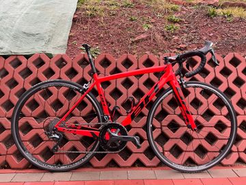 Used BH Custom Shimano Ultegra 2018 Road & Gravel, Red — image 2 of 15