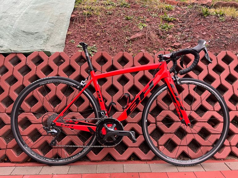 Used BH BH Custom Shimano Ultegra 2018 Road & Gravel, Red — image 2 of 15