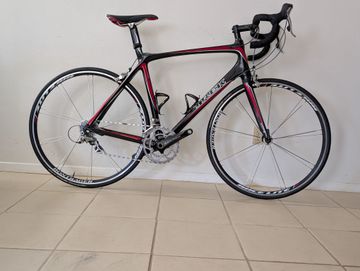 Used Trek Madone 5.5 2008 2008 Road & Gravel, Black — image 1 of 14