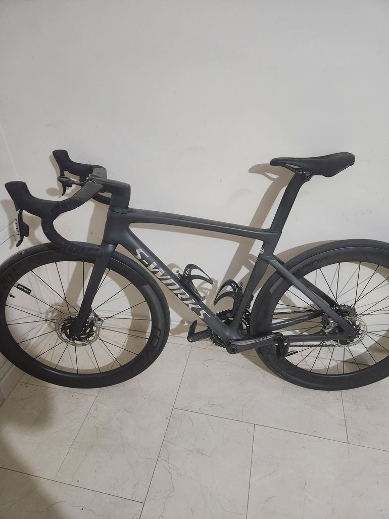 Used Specialized S-Works Tarmac SL7 - SRAM Red eTap AXS 2022 2022 Road & Gravel — image 1 of 7