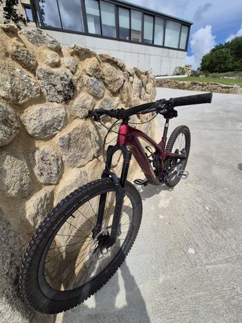 Used Trek Fuel EXe 9.8 GX AXS 2023 2023 Mountainbike — image 10 of 16
