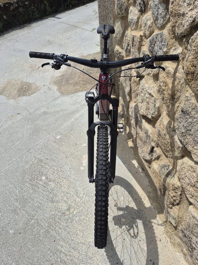 Used Trek Fuel EXe 9.8 GX AXS 2023 2023 Mountainbike — image 3 of 16