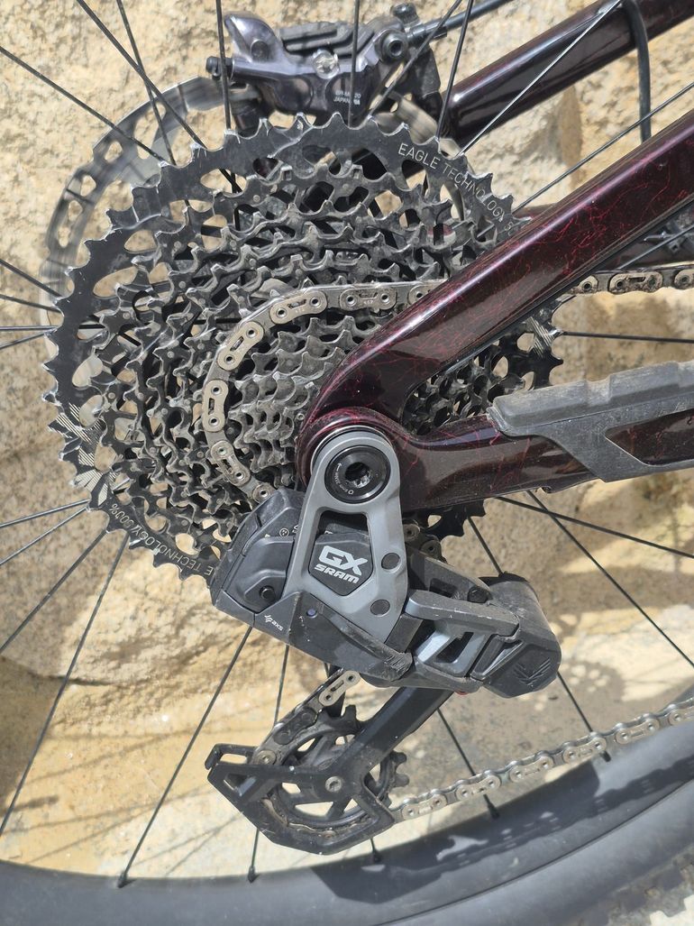 Used Trek Fuel EXe 9.8 GX AXS 2023 2023 Mountainbike — image 4 of 16