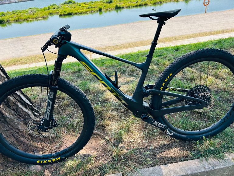 Used Scott Spark RC World Cup 2022 2022 Mountainbike, Blue, 29 — image 5 of 7