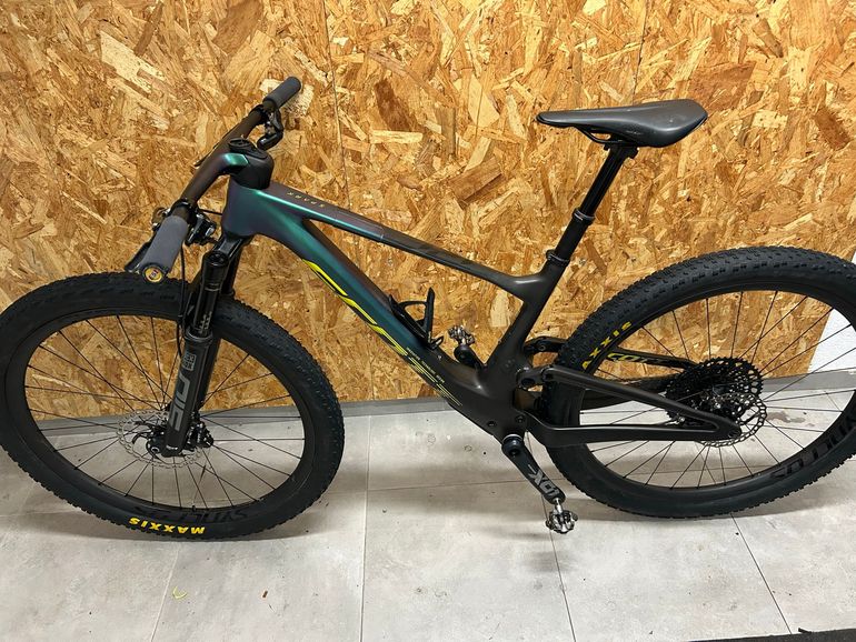 Used Scott Spark RC World Cup 2022 2022 Mountainbike — image 5 of 6