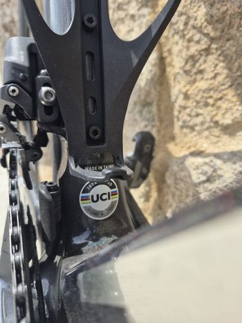 Used Trek Émonda SL 6 AXS 2023 2023 Road & Gravel, Schwarz — image 8 of 11