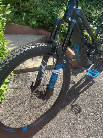 Gebrauchtes YT Industries Decoy CORE 3 MX 2024 2024 Mountainbike, Schwarz, 29, 27.5 — Bild 4 von 6