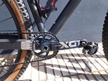 Gebrauchtes Canyon Exceed CF SLX 9 2021 2021 Mountainbike, Schwarz, 29 — Bild 8 von 10