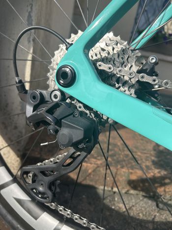 Used Bianchi Impulso Shimano GRX 2024 Road & Gravel, Blue — image 7 of 9