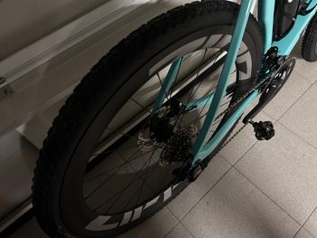 Used Bianchi Impulso Shimano GRX 2024 Road & Gravel, Blue — image 5 of 5