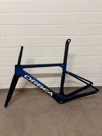 Used Orbea ORCA OMX 2023 Frameset 2023 Road & Gravel — image 2 of 5