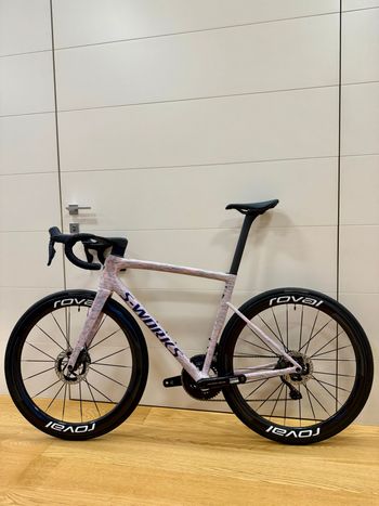 Used Specialized S-Works Tarmac SL8 - Shimano Dura-Ace Di2 2026 2026 Road & Gravel, Viola — image 16 of 18